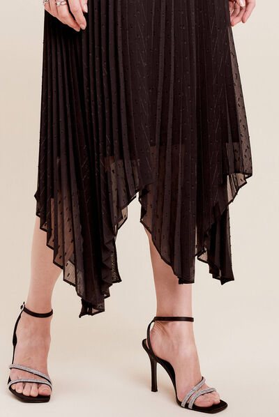 Robe longue évasée plissée noir femme