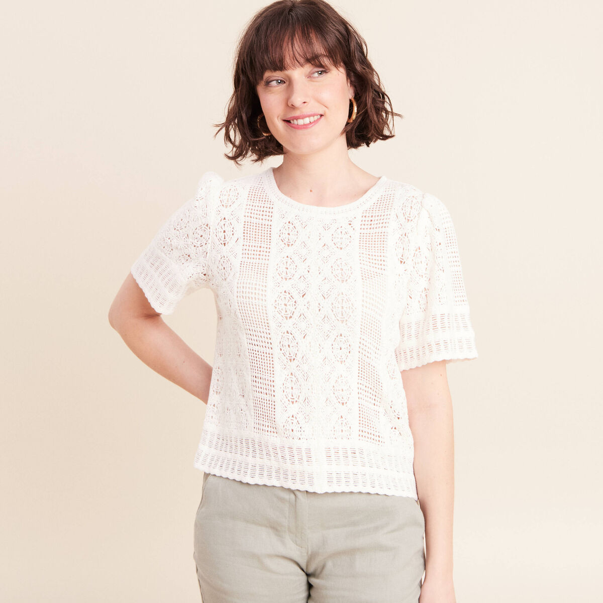 T-shirt col rond &agrave; dentelle ecru femme