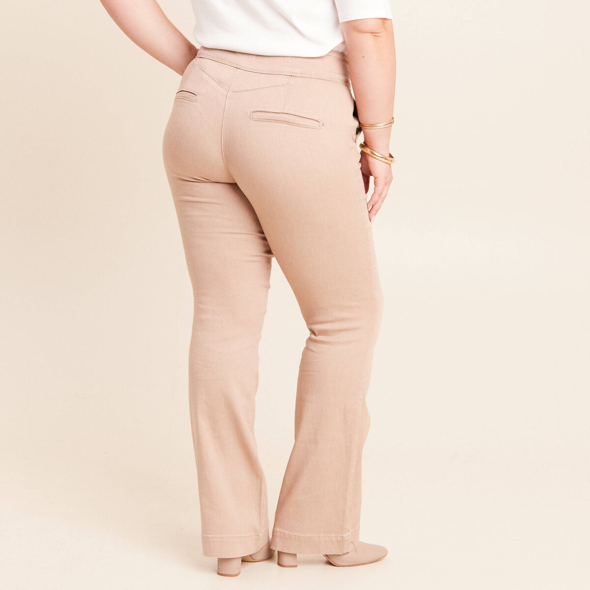 Jean coupe bootcut taille haute sable femme