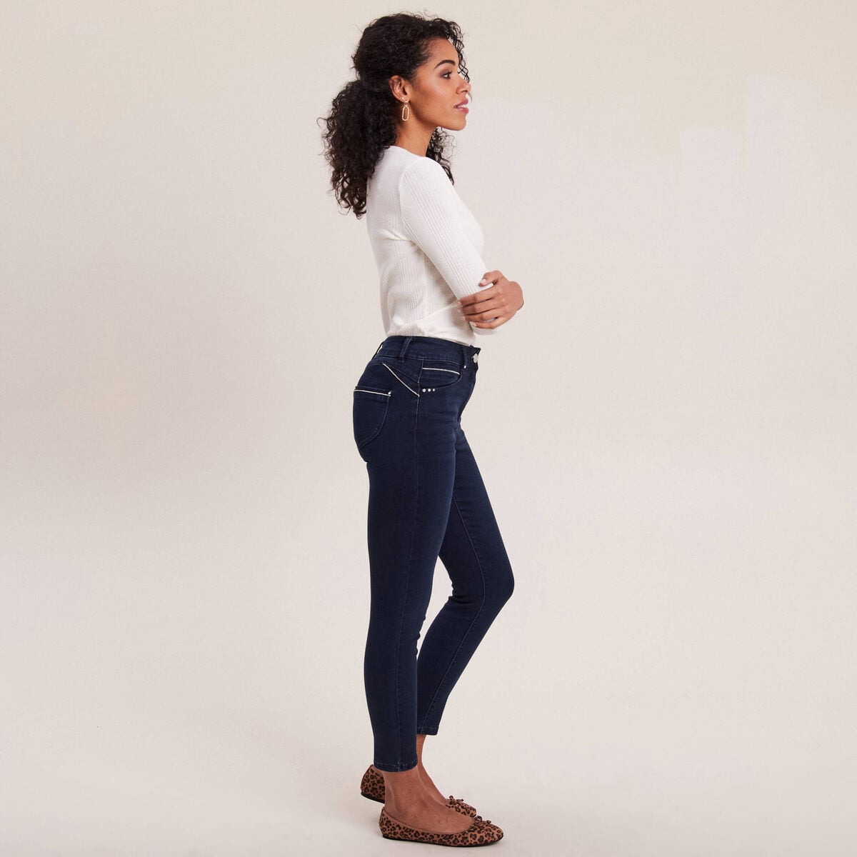 Jean coupe ajust&eacute;e 7/8&egrave;me taille haute denim brut femme