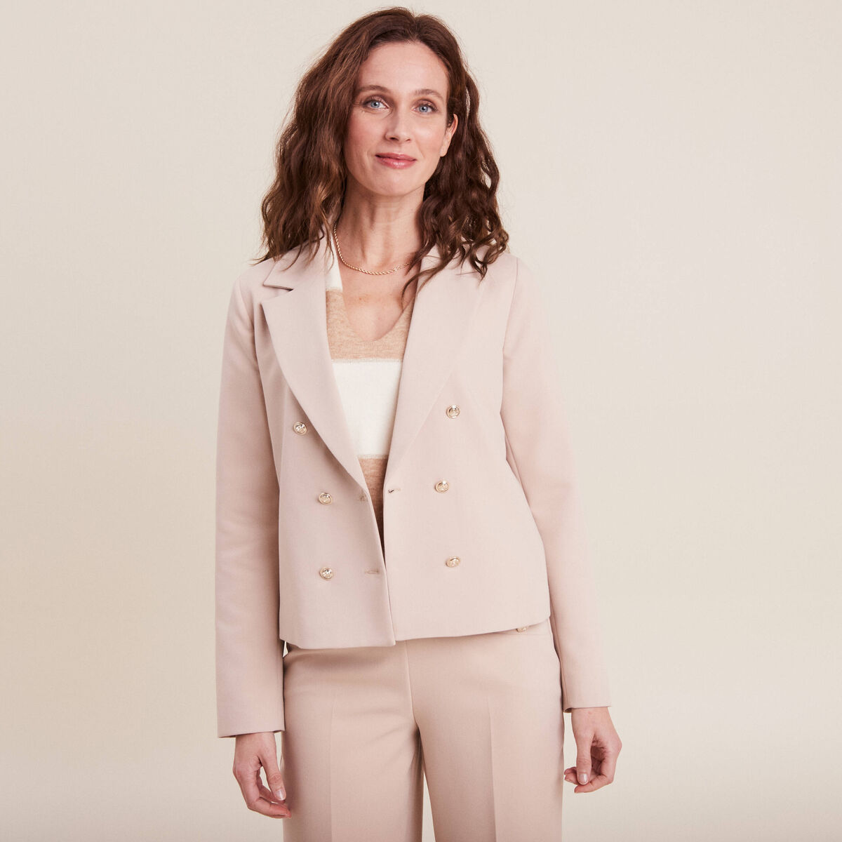Veste tailleur courte sable femme