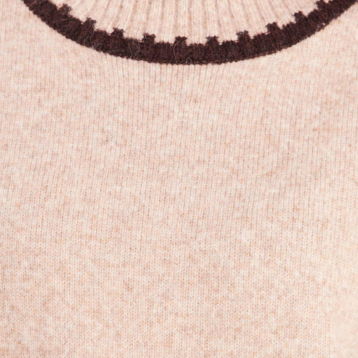 Pull col montant beige femme