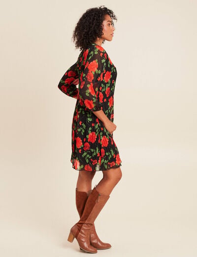Robe courte &eacute;vas&eacute;e pliss&eacute;e manches 3/4 rouge femme