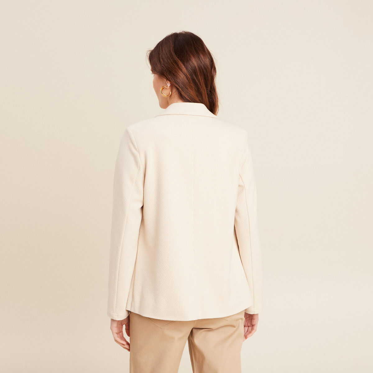 Veste tailleur cintr&eacute;e ecru femme