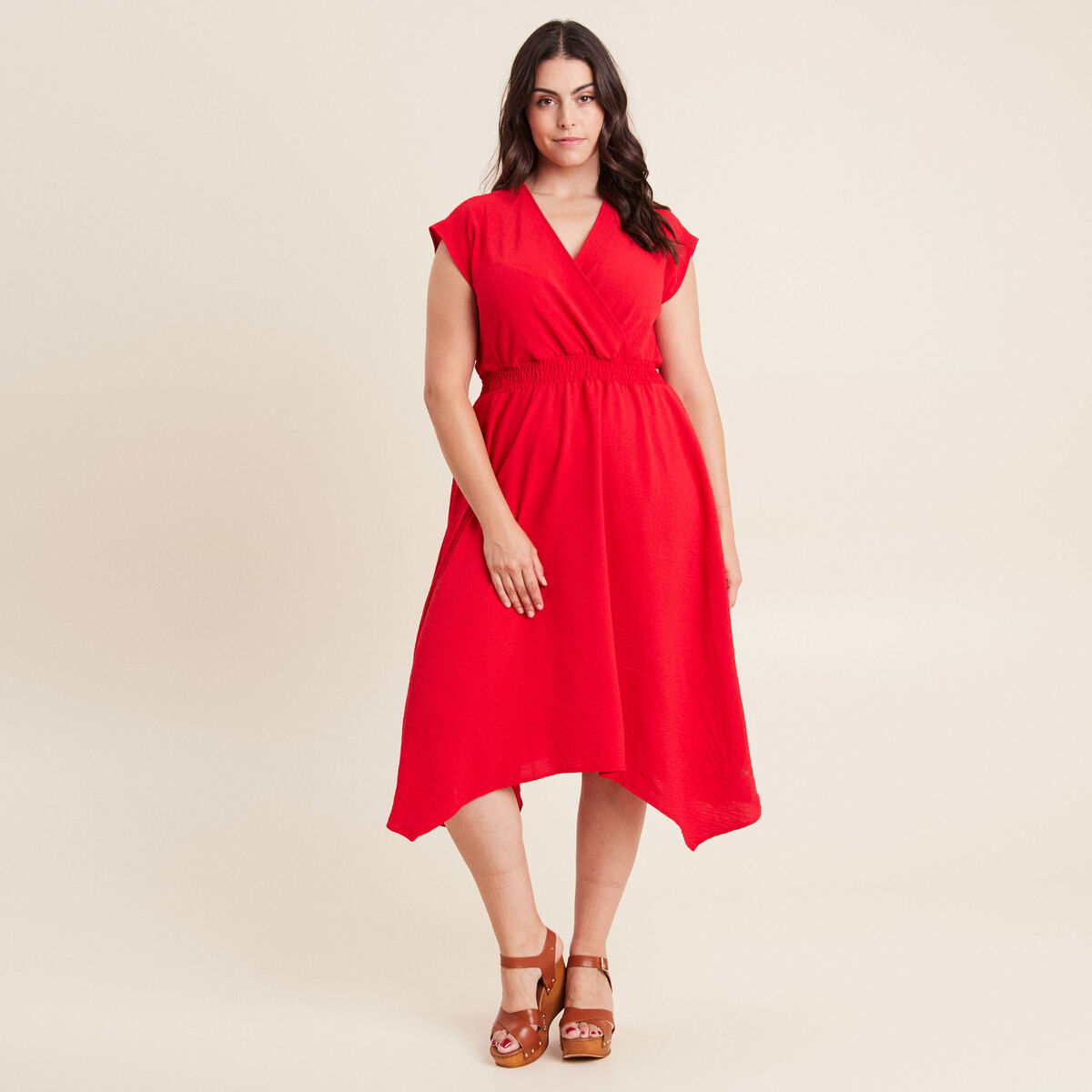 Robe évasée taille smockée rouge femme