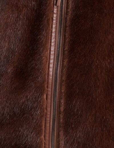 Manteau en fausse fourrure &agrave; capuche marron fonc&eacute; femme