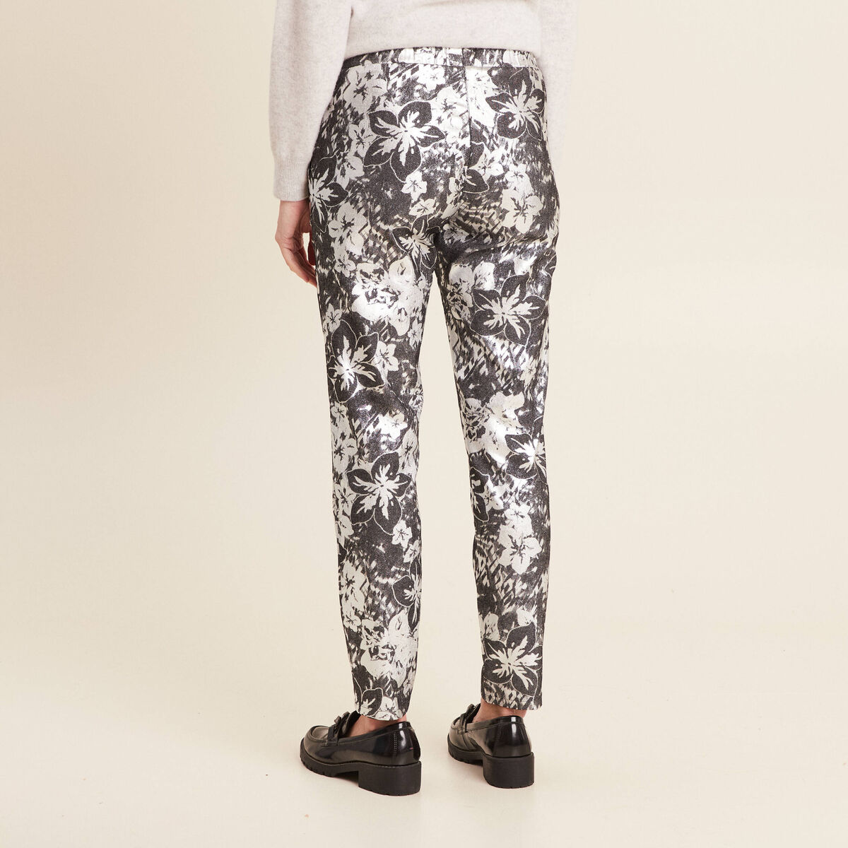 Pantalon ajust&eacute; &agrave; coulisse noir femme