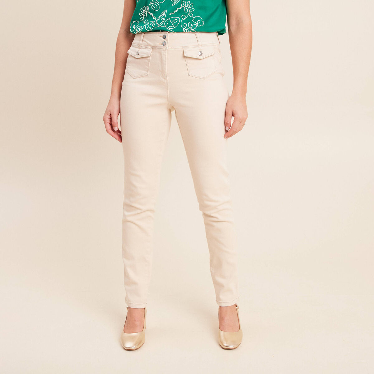 Jean ajust&eacute; taille haute longue ivoire femme