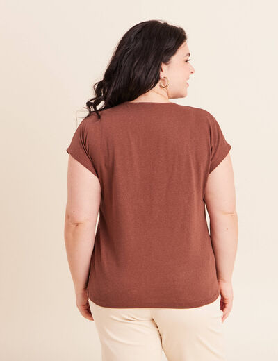 T-shirt col v manches courtes aspect lin marron fonc&eacute; femme