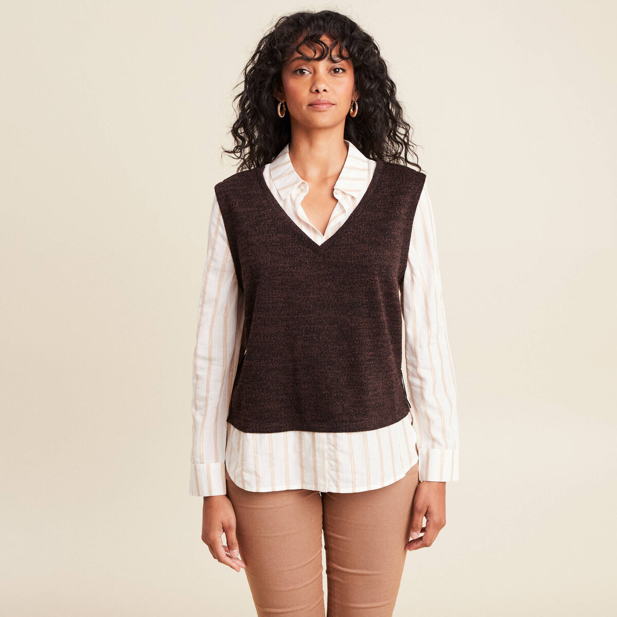 Pull effet 2-en-1 chemise marron fonc&eacute; femme