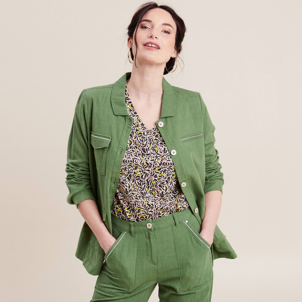Veste droite boutonn&eacute;e vert femme
