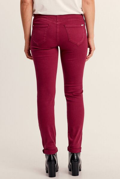 Jean magique ajusté taille standard rouge foncé femme