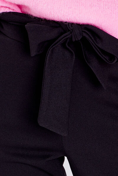 Pantalon city droit ceinturé noir femme