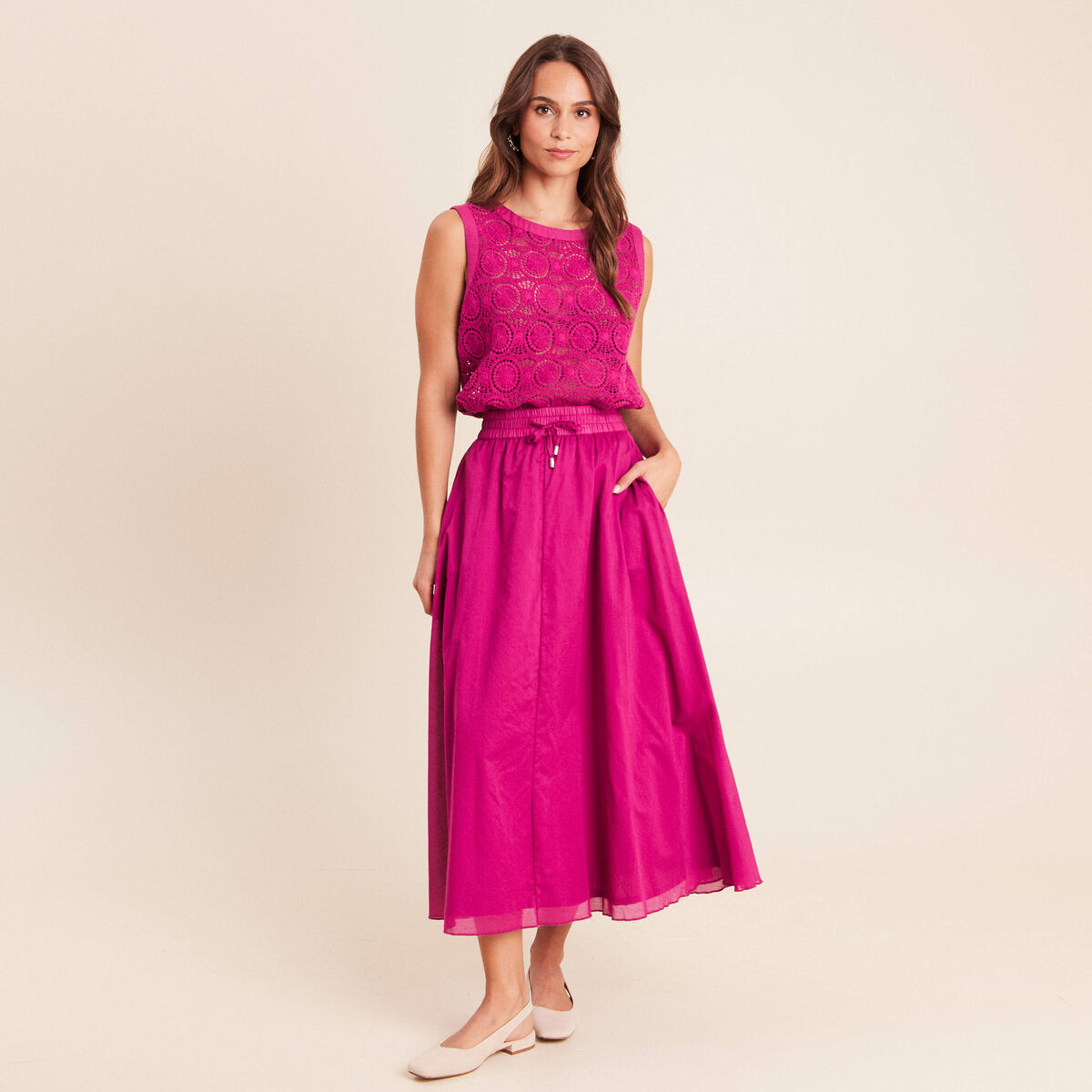 D&eacute;bardeur sans manches aspect dentelle violet clair femme