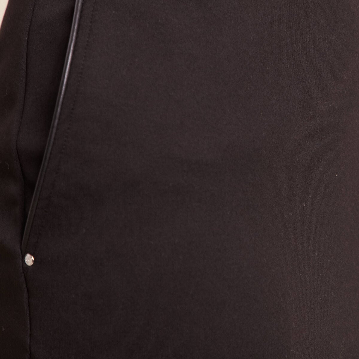 Jupe en maille doubl&eacute;e noir femme
