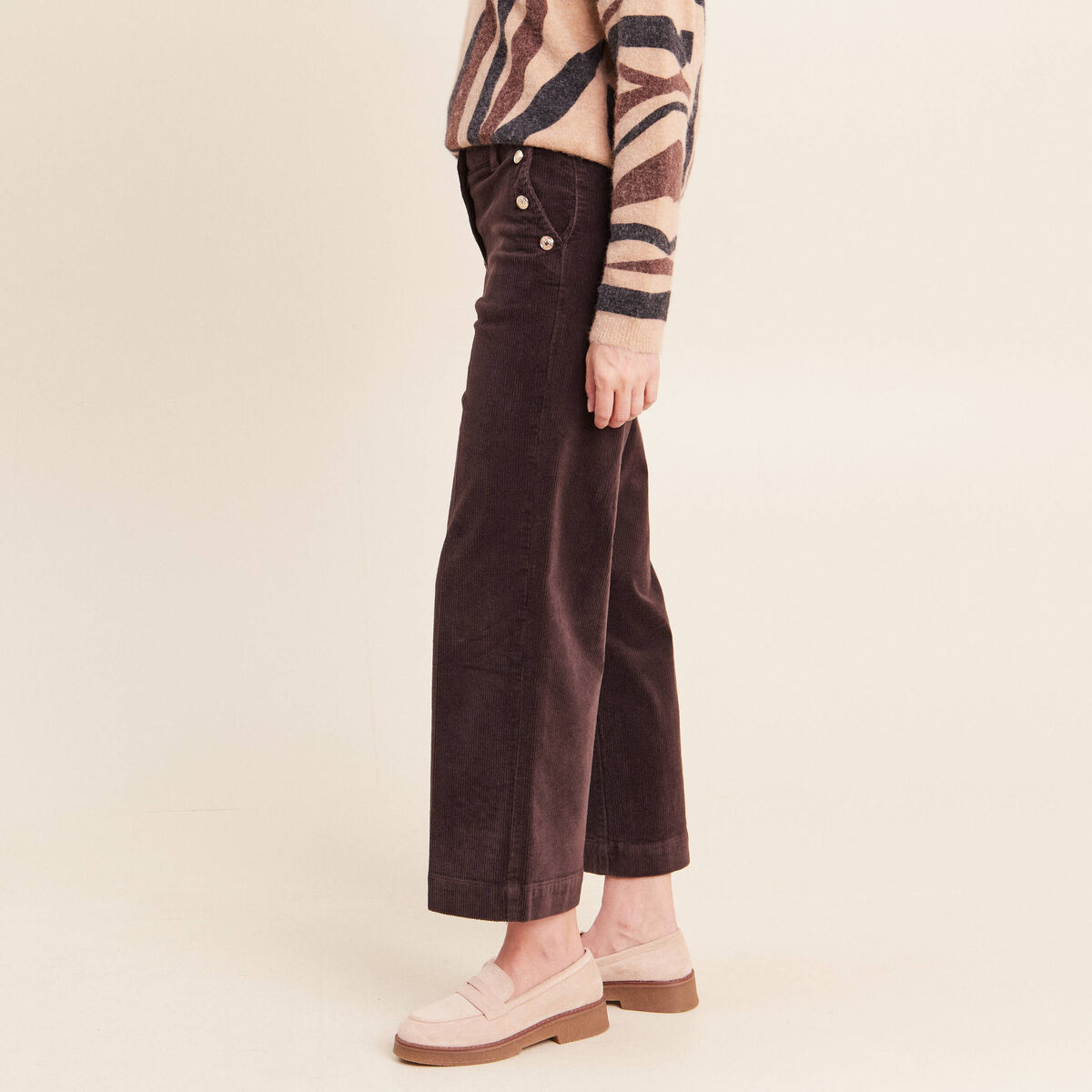 Pantalon large velours c&ocirc;tel&eacute; marron fonc&eacute; femme