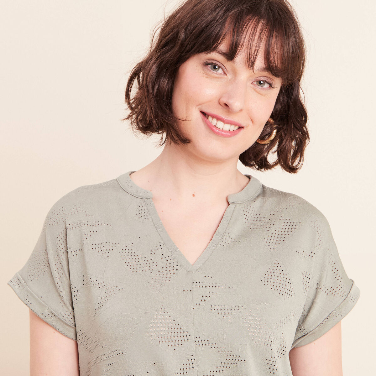 T-shirt col tunisien manches courtes vert clair femme