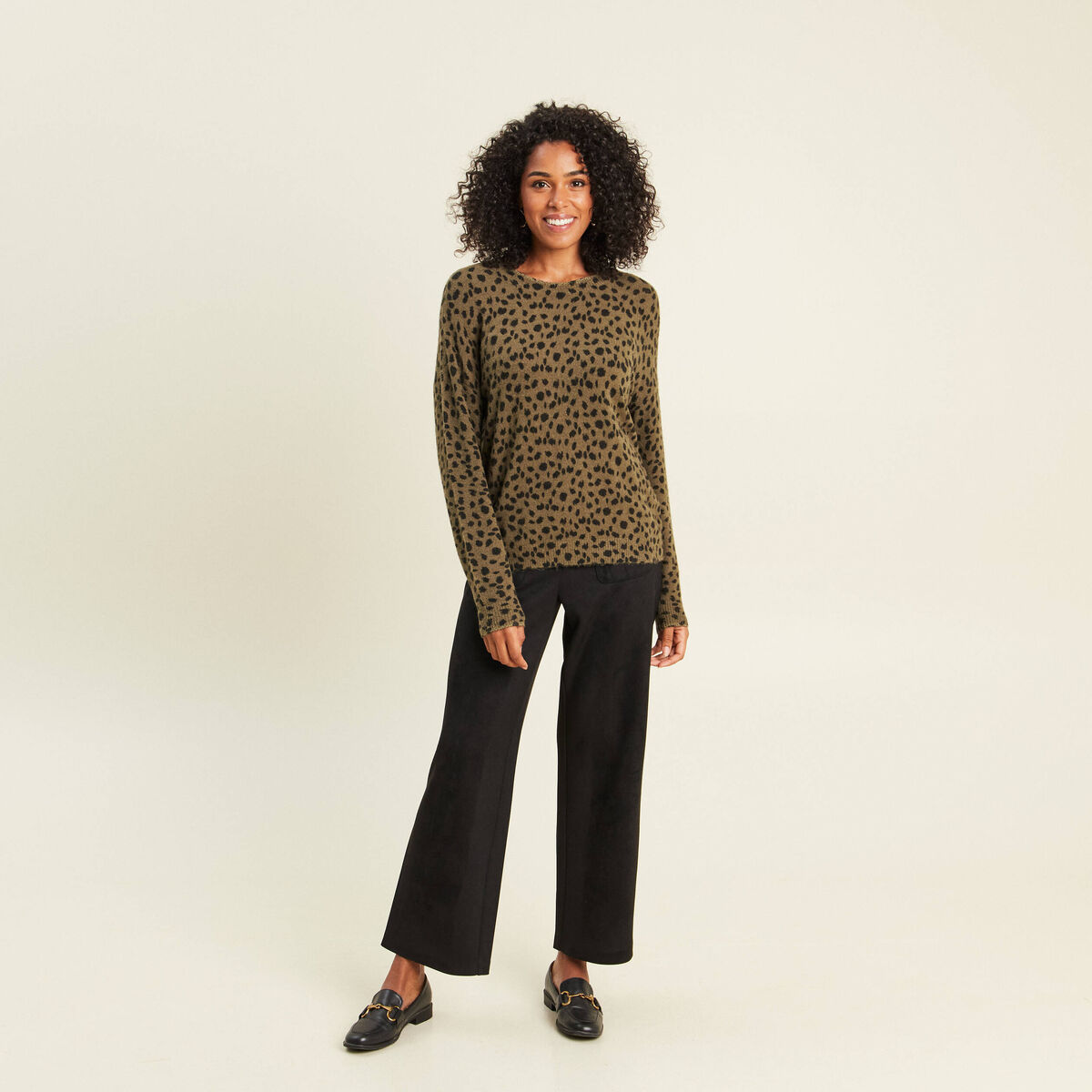 Pull droit col rond manches longues vert femme