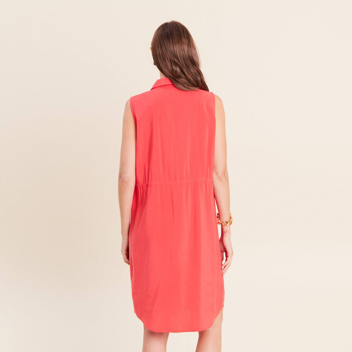 Robe droite courte avec lien rouge femme