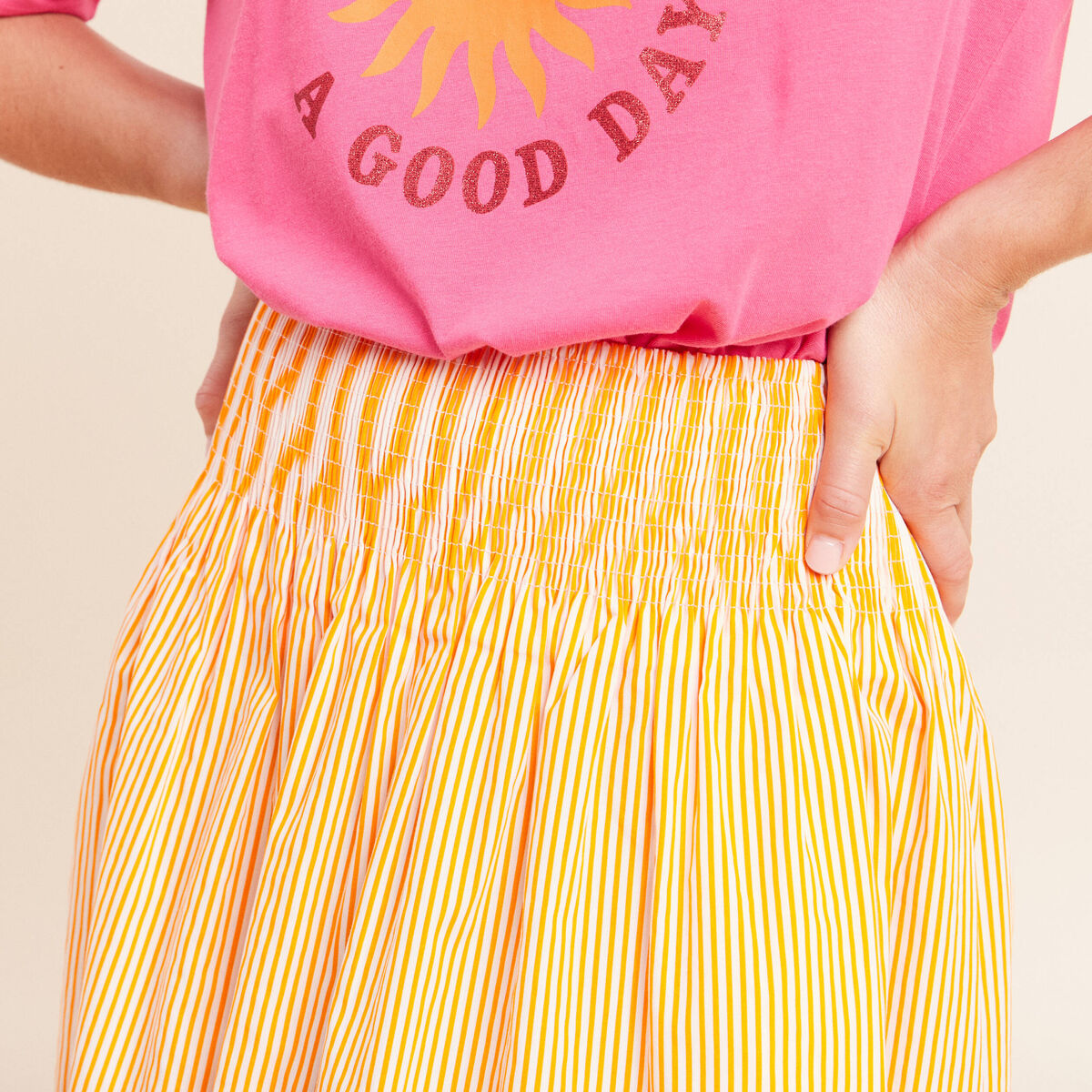Jupe longue pliss&eacute;e orange femme