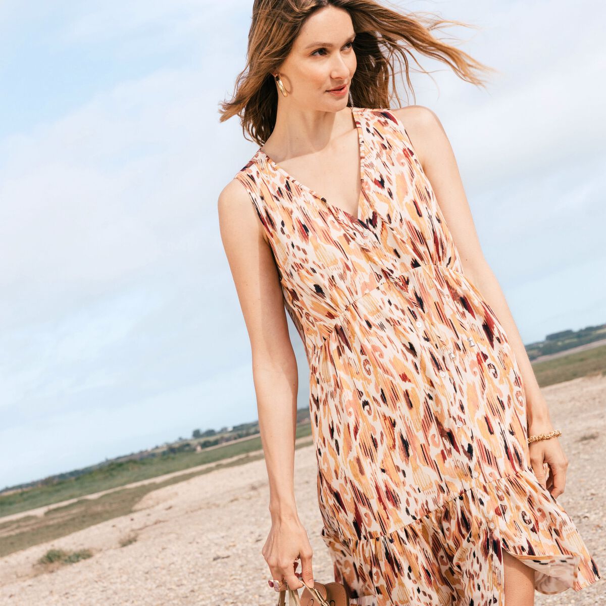 Robe &eacute;vas&eacute;e sans manches blanc femme