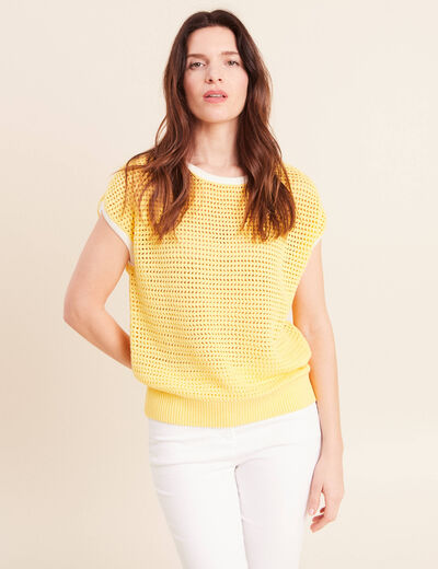 Pull ajour&eacute; sans manches col rond jaune pastel femme
