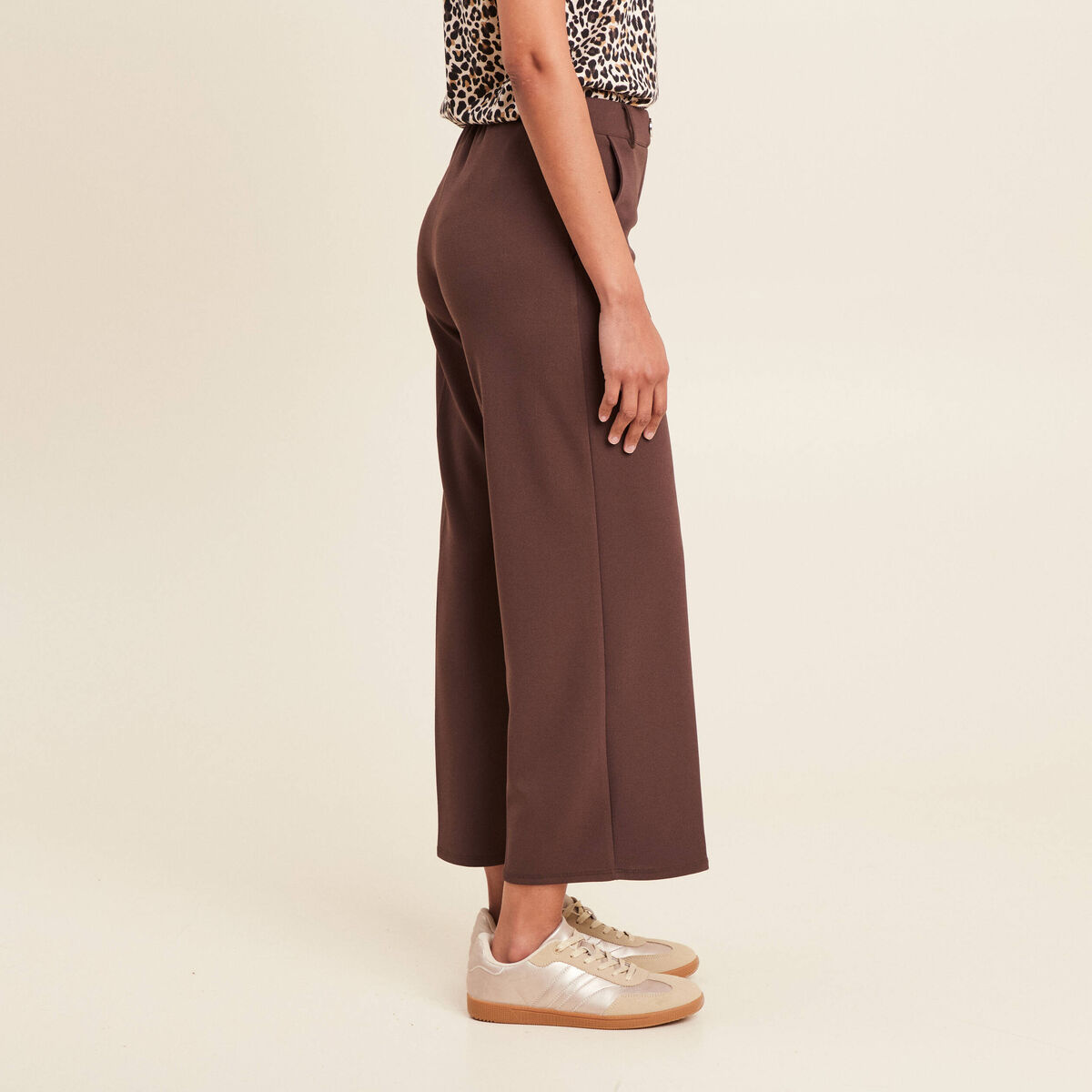 Pantalon large pinces marron femme