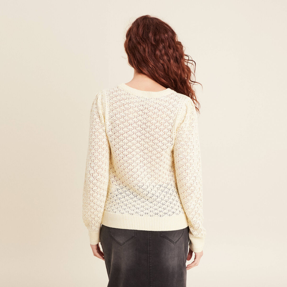Pull manches longues ajouré jaune clair femme