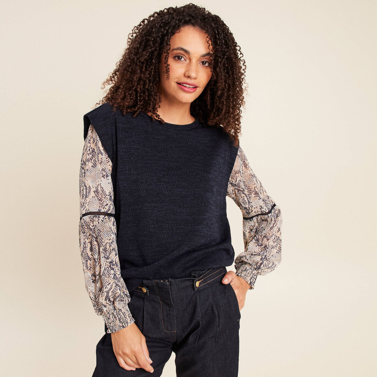 T-shirt col rond manches longues bleu marine femme