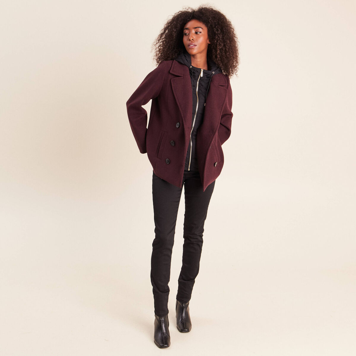 Caban doubl&eacute; avec capuche bordeaux femme