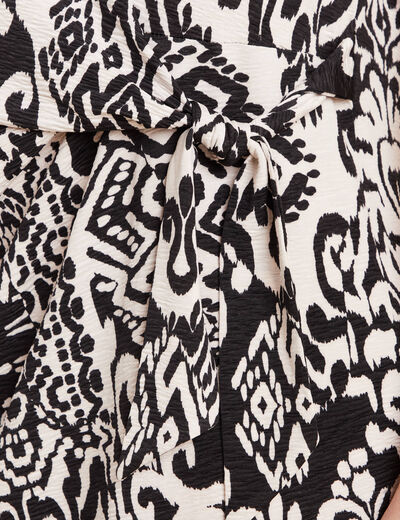 Robe courte ajustée noir femme