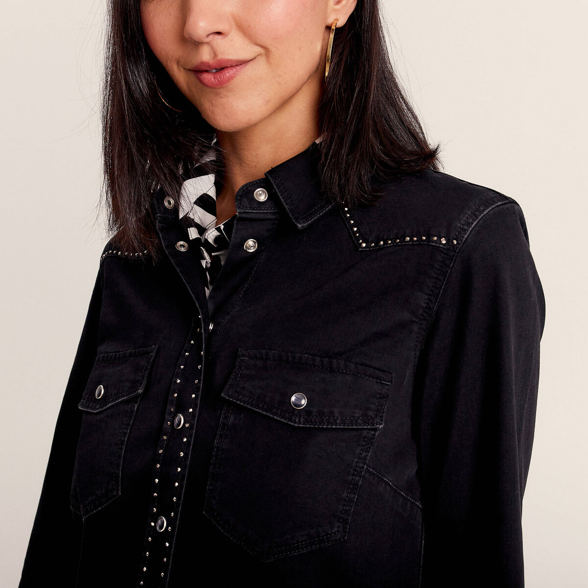 Chemise en jean noir femme