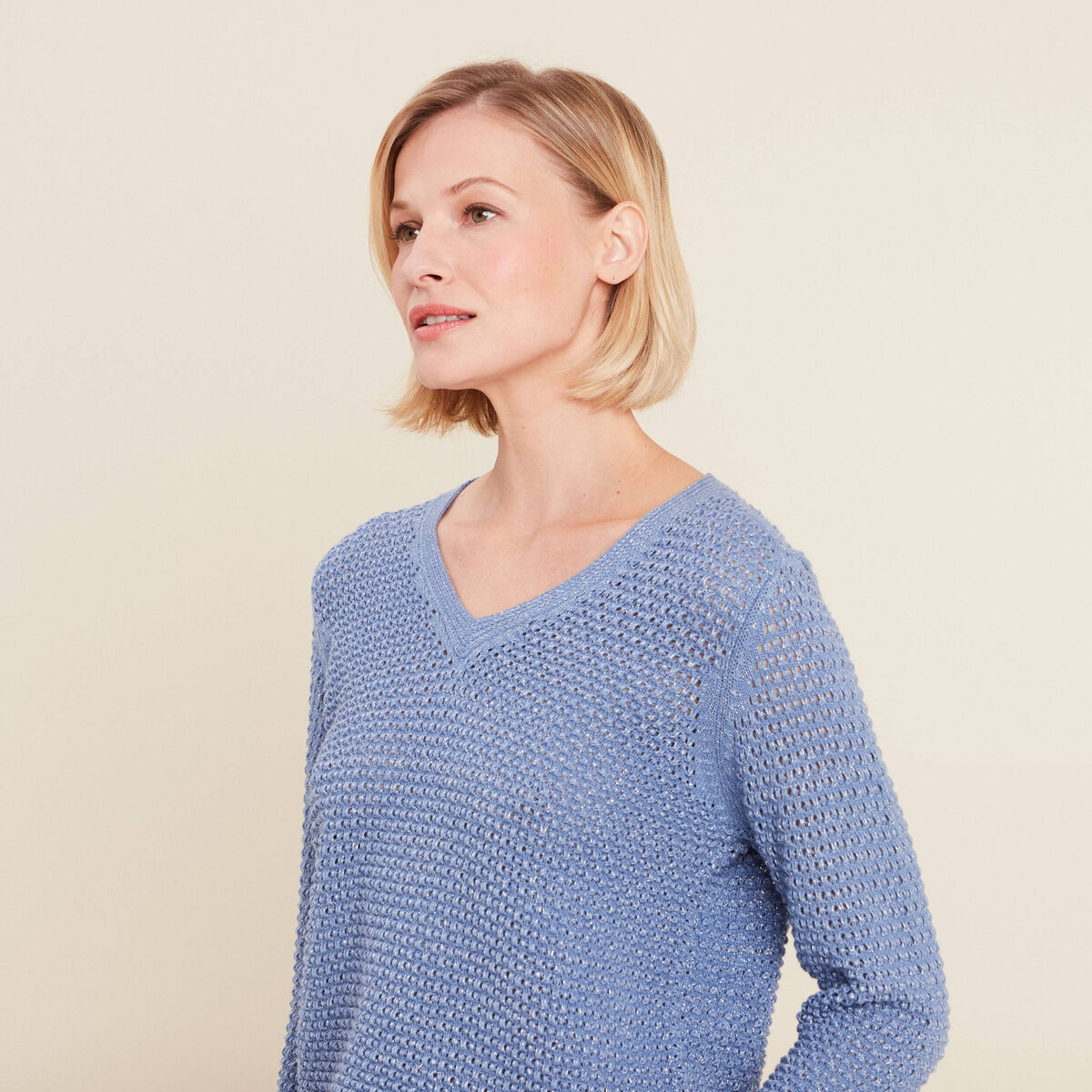 Pull manches longues col en V bleu ciel femme