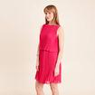 Robe pliss&eacute;e sans manches col rond rose fushia femme