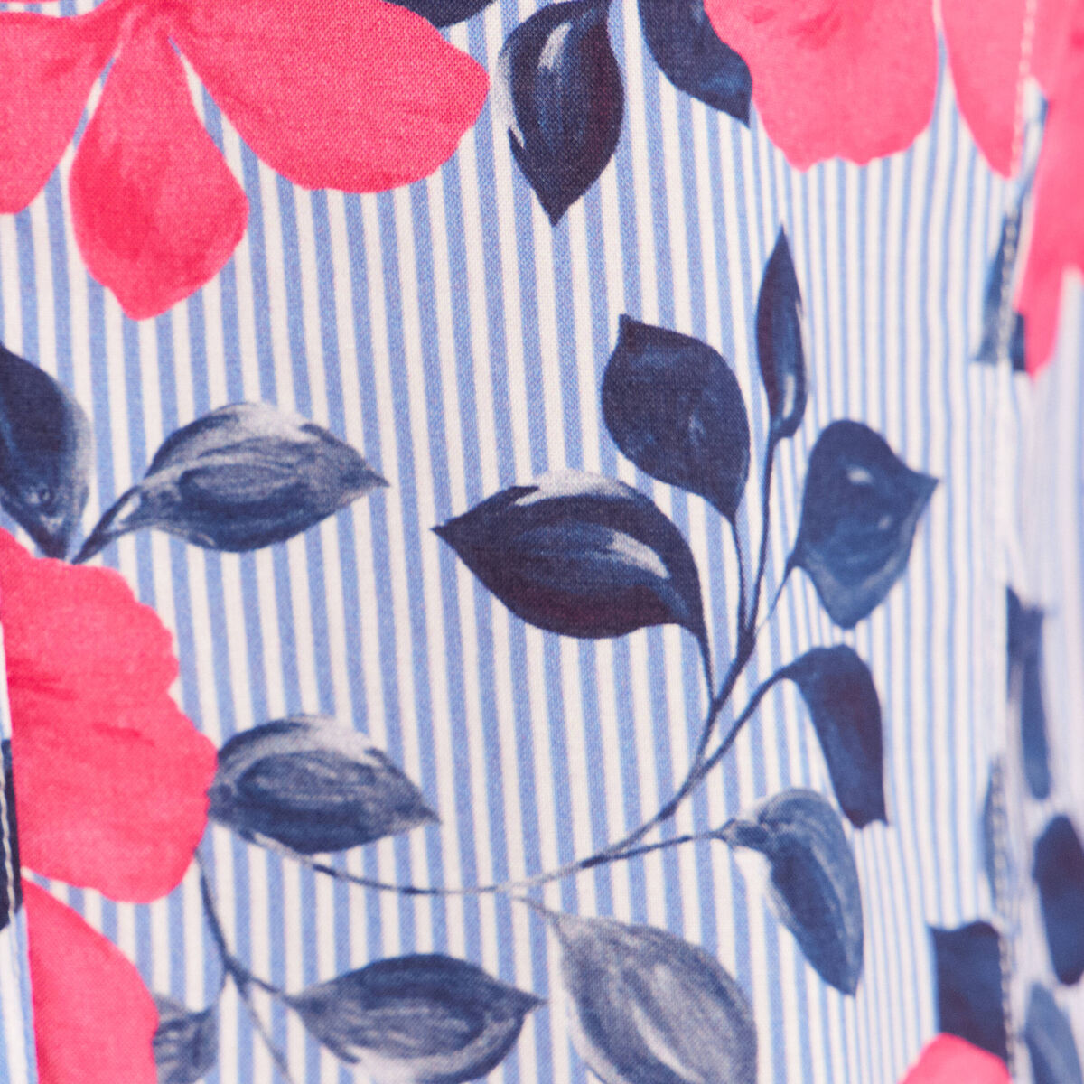 Chemise ajust&eacute;e manches longues bleu fonc&eacute; femme