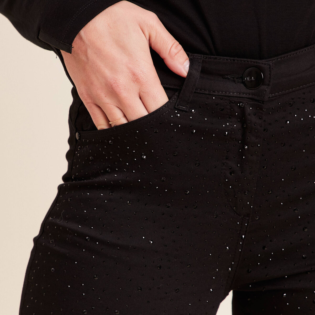 Pantalon magique Le L&eacute;ger coupe ajust&eacute;e noir femme