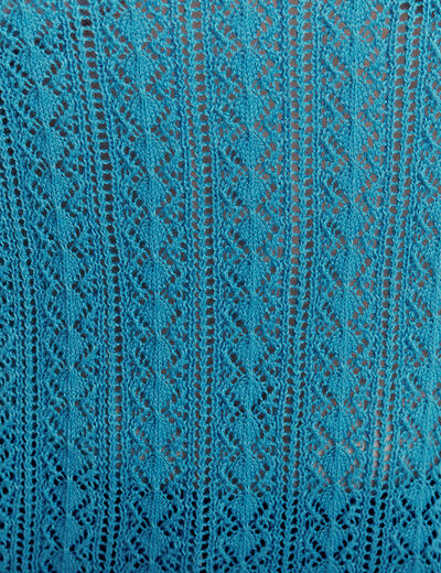 Pull manches courtes ajouré bleu femme