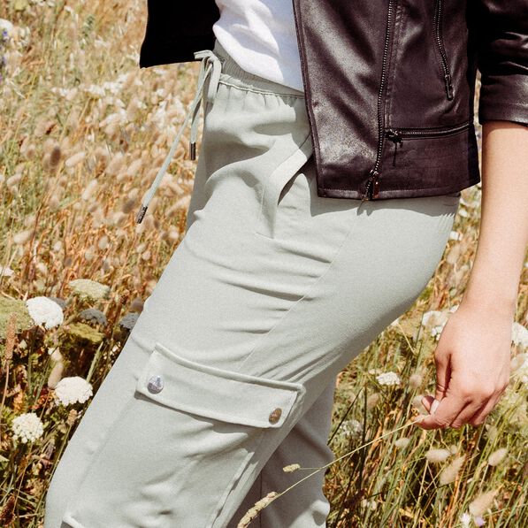 Pantalon cargo vert émeraude femme