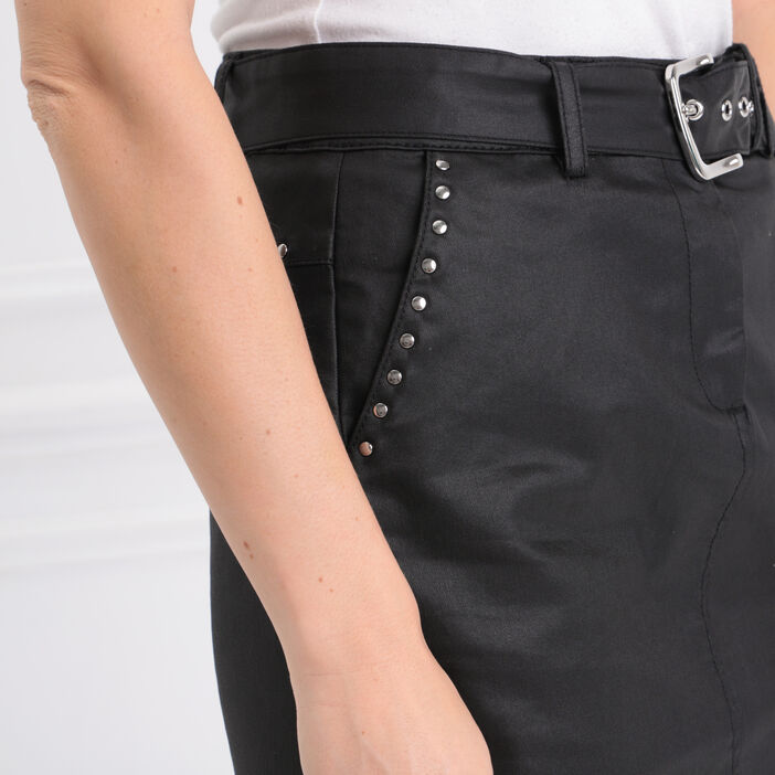 Jupe droite enduite détails cloutés noir femme