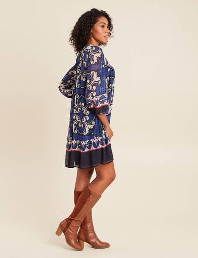 Robe courte &eacute;vas&eacute;e col tunisien bleu femme