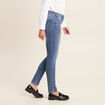 Jean ajust&eacute; taille basse denim stone femme