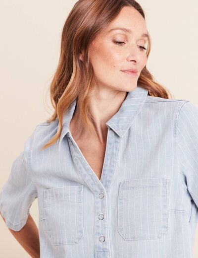 Robe courte &eacute;vas&eacute;e en jean col chemise blanc femme