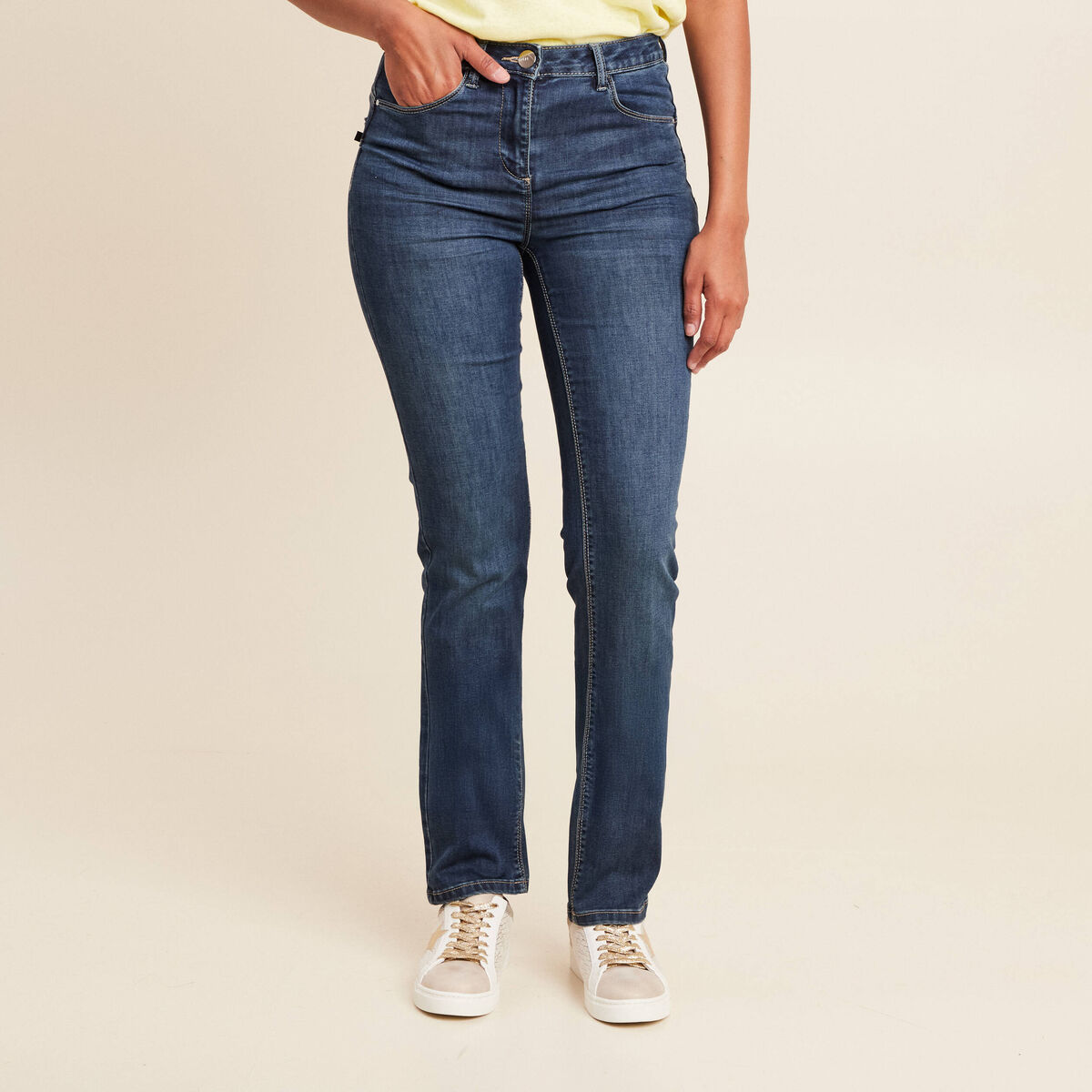 Jean coupe ajust&eacute;e long denim brut femme