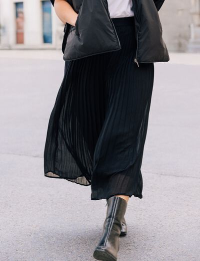 Jupe longue évasée plissée noir femme