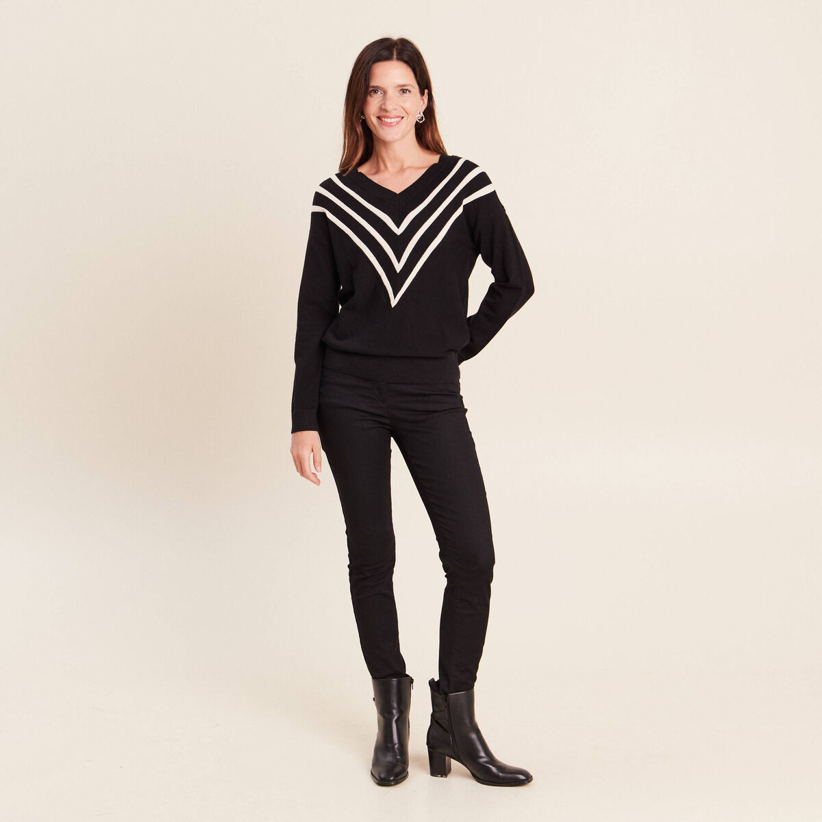 Pull col v noir femme