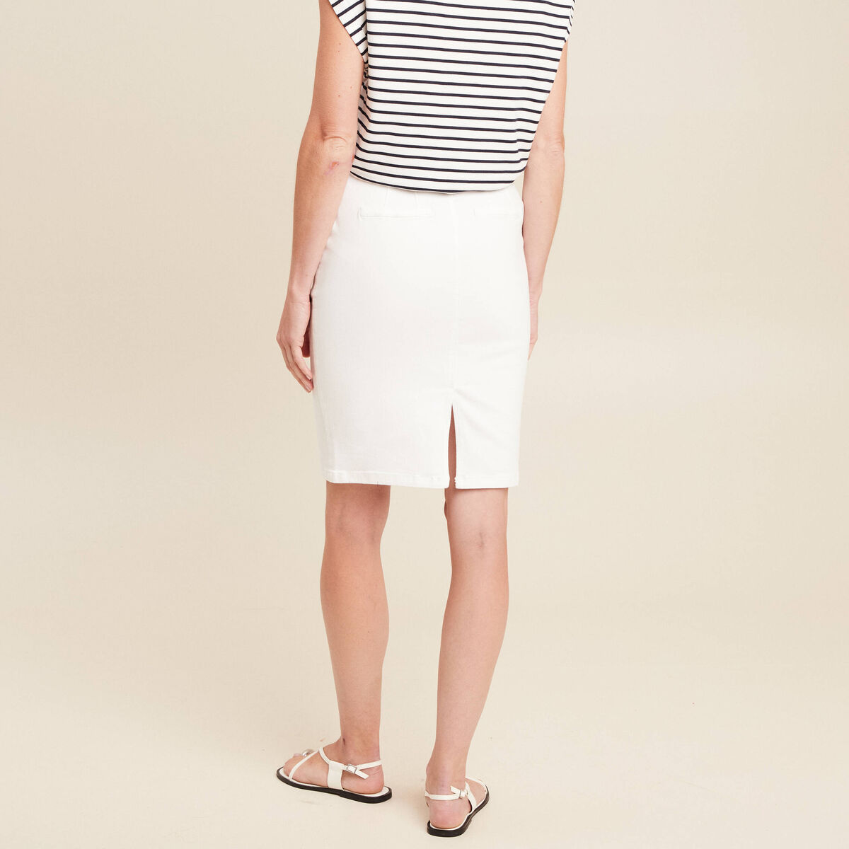 Jupe droite longueur genou blanc femme