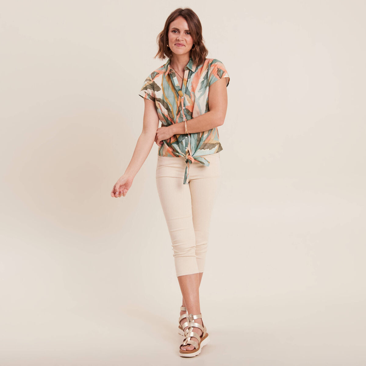 Chemise manches courtes nou&eacute;e multicolore femme