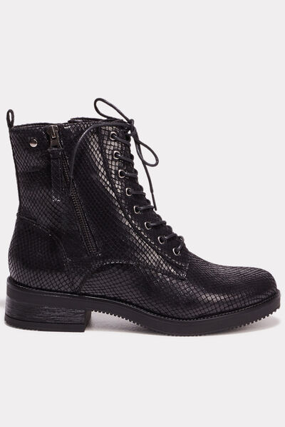 Bottines plates à lacets noir femme
