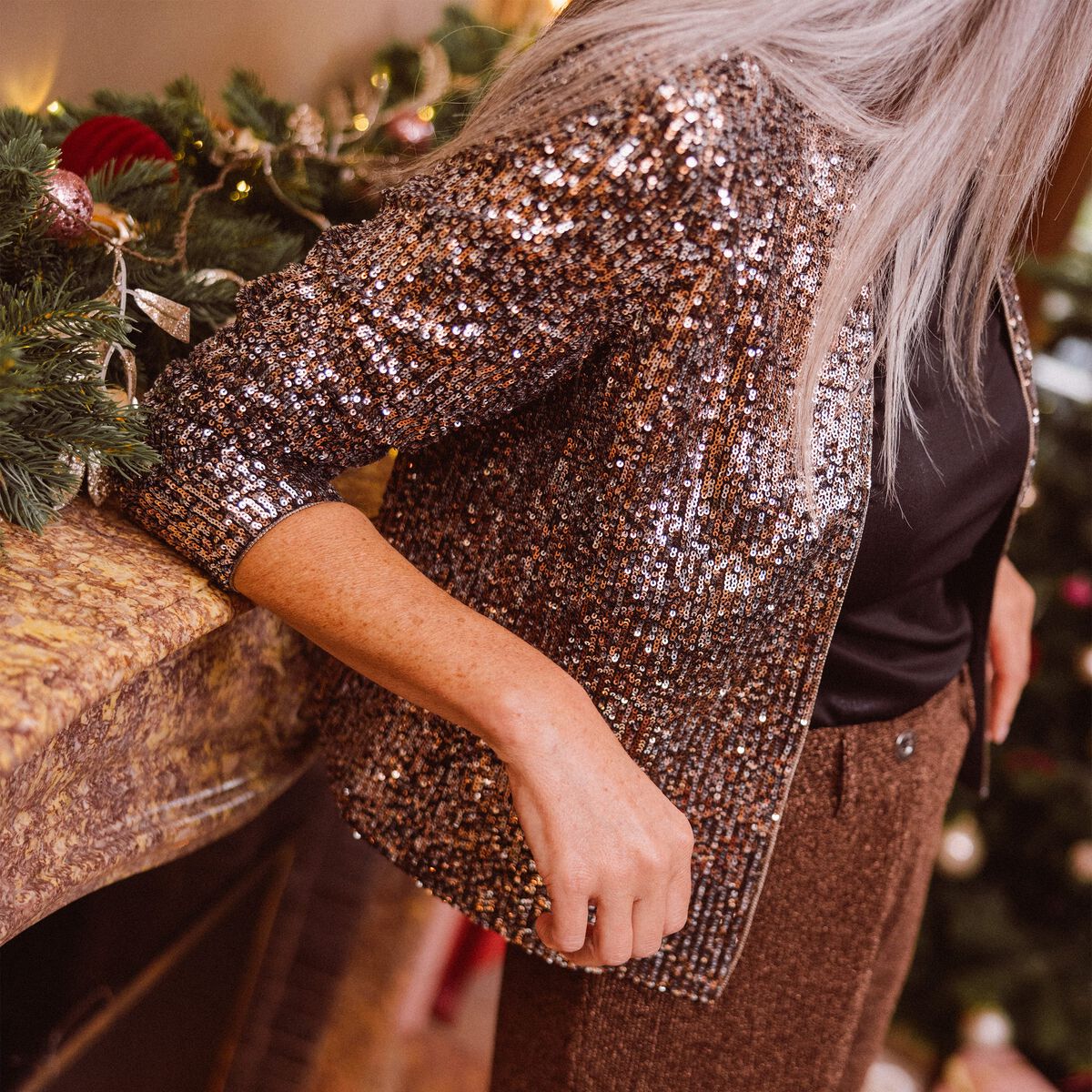 Veste col ch&acirc;le avec sequins couleur cuivre femme