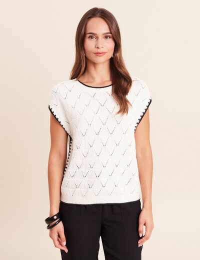 Pull ajour&eacute; sans manches col rond ecru femme